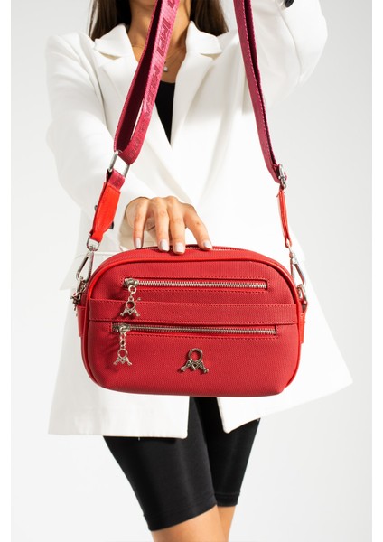 Mega Bag Kırmızı Yeni Sezon Mini Boy 3 Bölmeli Kadın Çapraz Omuz Çantası 23X16CM MDM630 fiyatları