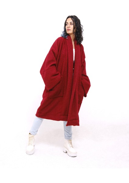 Yumuşak Keçe Buklet Kumaştan Geniş Yakalı Cepli Oversize Kısa Kaban Unisex