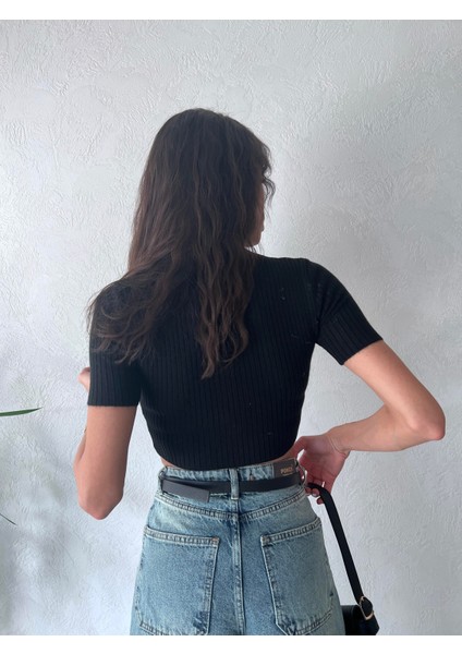 Emily Kısa Kol Triko Bluz