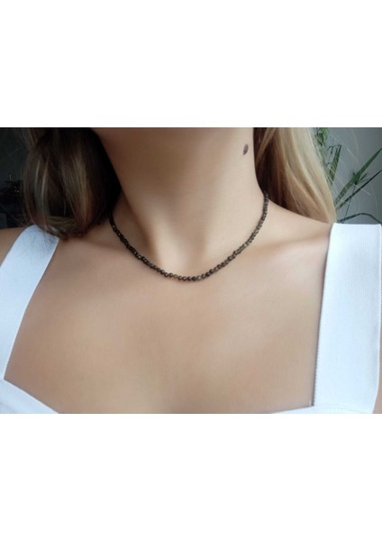 Obsidyen Kolye