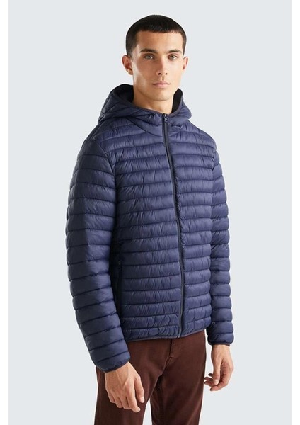 Erkek Kapüşonlu Mont modelleri