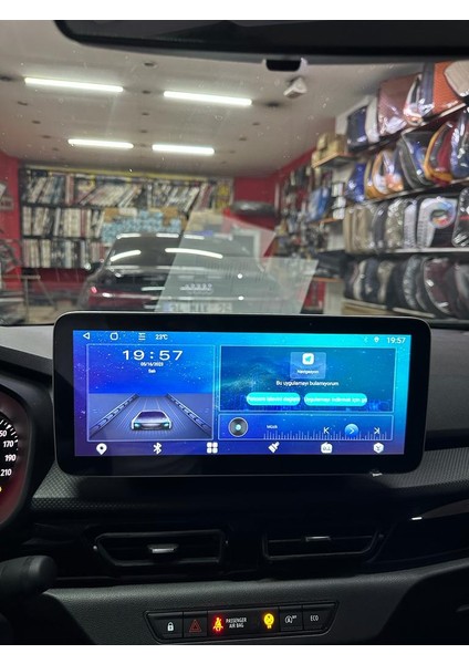 Renault Taliant Android 12 Carplay Mercedes Model Navigasyon Multimedya - 2gb Ram 32GB HDD fiyatları