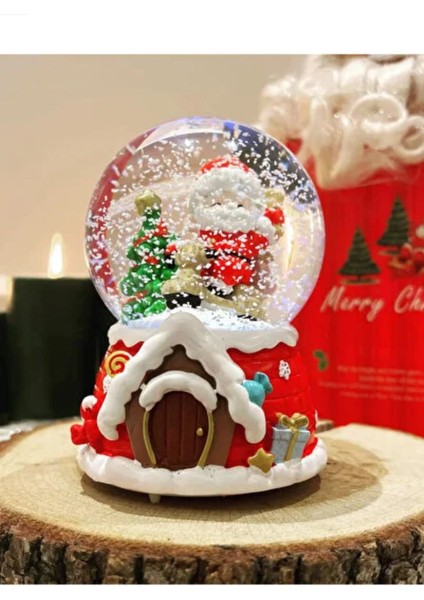 Mega Boy 2024 Yılbaşı Tasarımlı 15 cm Otomatik Kar Püskürtmeli Işıklı Müzikli Kar Küresi modelleri