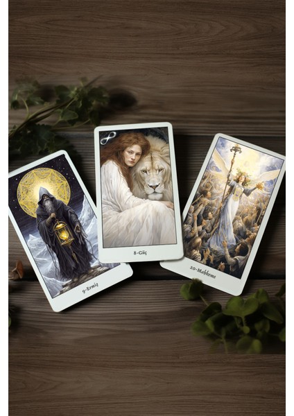 Mistik Cadı Tarot 78 Kart ve Rehber Kitap