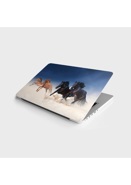 Laptop Sticker Bilgisayar Notebook Pc Kaplama Etiketi Atlar