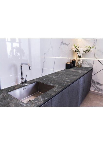 Tezgah Üstü Fayans Kaplama Folyosu Mutfak Tezgahı Kaplama Limestone Marble 70 cm x 5 Metre
