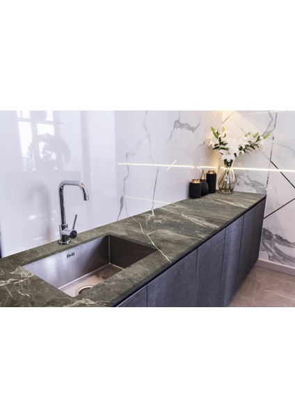 Tezgah Üstü Fayans Kaplama Folyosu Mutfak Tezgahı Kaplama Green Onyx 70 cm x 1 Metre