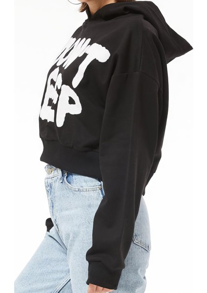 Kapüşonlu Baskılı Crop Sweatshirt fırsatları
