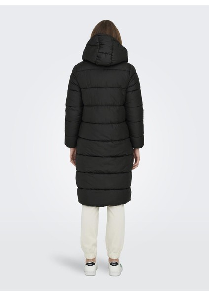 Siyah Kadın Kaban Onlcammıe Long Quılted Coat cc Otw fırsatları