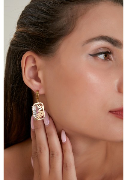 Kadın Fascinante Model Yaprak Figürlü Tasarım Kristal Zirkon Taşlı Çelik Altın Kaplama Kombin Küpe modelleri