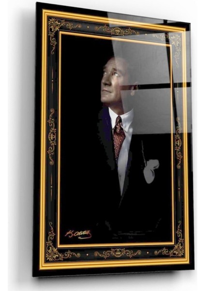 Atatürk Cam Tablo