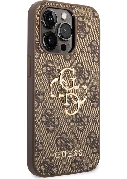 iPhone 15 Pro Max Uyumlu Kılıf Guess Orjinal Lisanslı Pu Deri Yazı ve 4g Metal Logo Desen Kahverengi