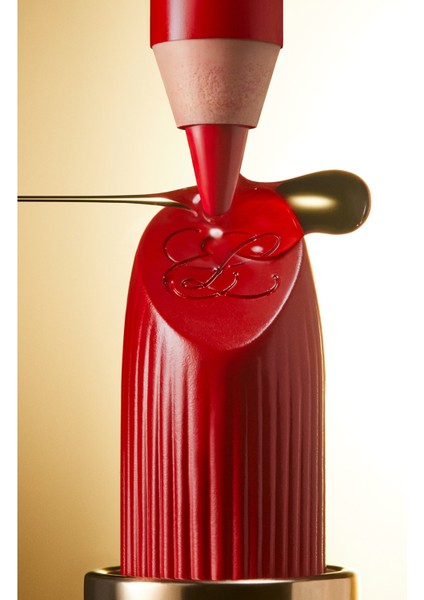 Kremsi Ruj - Pure Color Creme Lipstick Kremsi, Saten Bitiş - 3.5gr - Renk: 862 Untamable