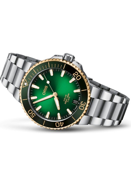 Aquis Date Calibre 400 01 400 7769 6357-07 8 22 09PEB