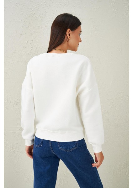 Tena Moda Kadın Ekru Bisiklet Yaka Üç Iplik Basic Sweatshirt