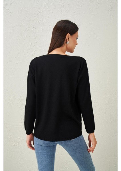 Kadın Siyah V Yaka Salaş Triko Kazak indirimleri