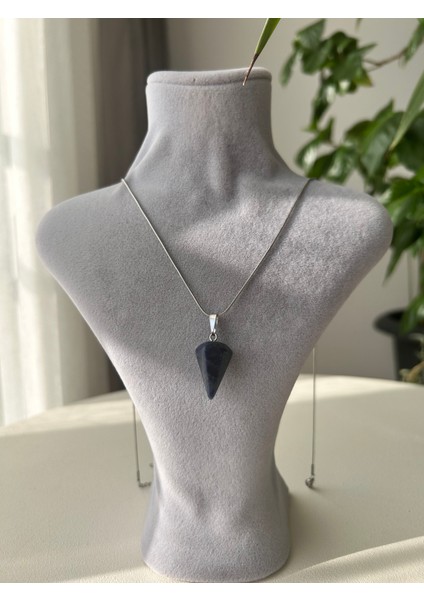 Lapis lazuli kolye