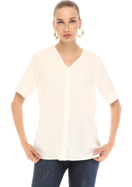Kadın V Yaka Kısa Kollu Gömlek