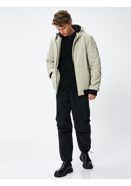 Deri Görünümlü Ceket Kapşonlu Fermuarlı Cep Detaylı fiyatları