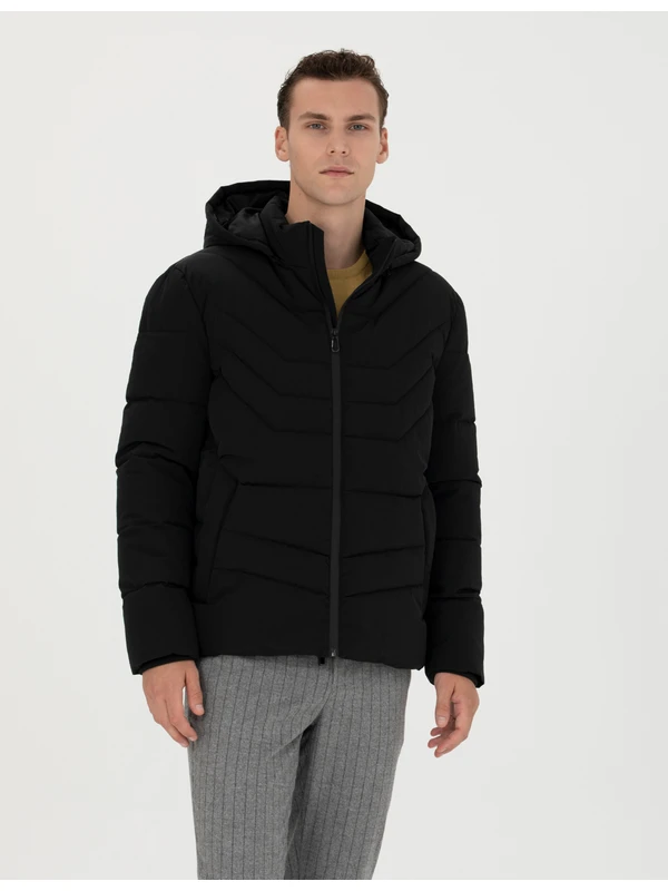 Pierre Cardin Erkek Siyah Çıkarılabilir Kapişonlu Mont 50276360-VR046