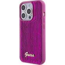 Guess iPhone 15 Pro Max Kılıf Guess Orjinal Lisans Pullu Arka Yüzey Metal Yazı Logolu Sequin Script Pembe