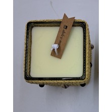 Dolce El Örgülü Cam Kapta Mum - Kare