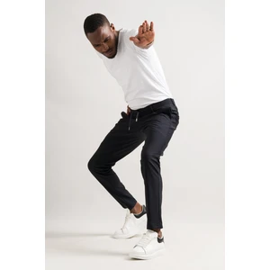 Slimfit Beli Iplikli Polyamid Kumaş Erkek Jogger Pantolon