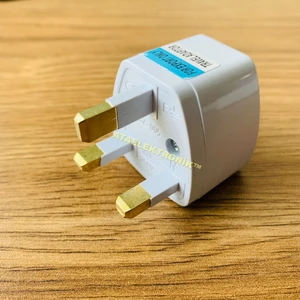 Ata Elektronik 1 Adet - Priz Çevirici Adaptör Topraklı Türk Ingiliz Amerika Fiş Dönüştürücü ( 3'lü UÇ fiş çeviricidir )