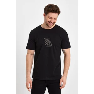 Uomo Park 2617 Basic Flamlı Kumaş Ön Kabartma Baskılı T-Shirt