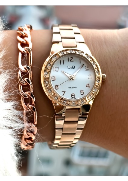 Marka Çelik Kordon,sugeçirmez,2yıl Garantili Rose Renk Küçük Kasa Taşlı Kadın Kolsaati+Bileklik fiyatları