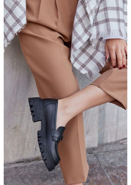 Georgiana Siyah Deri Kadın Loafer fiyatları