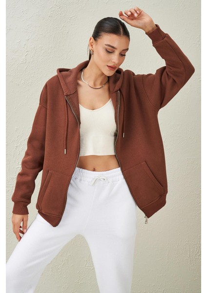 Kadın Kahve Kapüşonlu Oversize Fermuarlı Sweatshirt