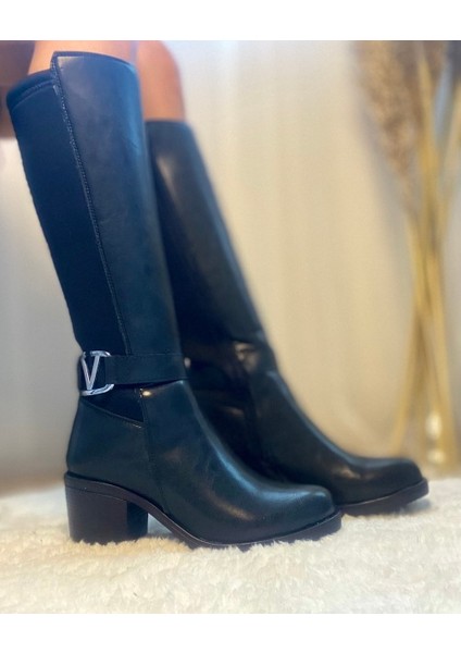 Siyah V Tokalı Fermuarlı Arkası Lastikli Çizme modelleri