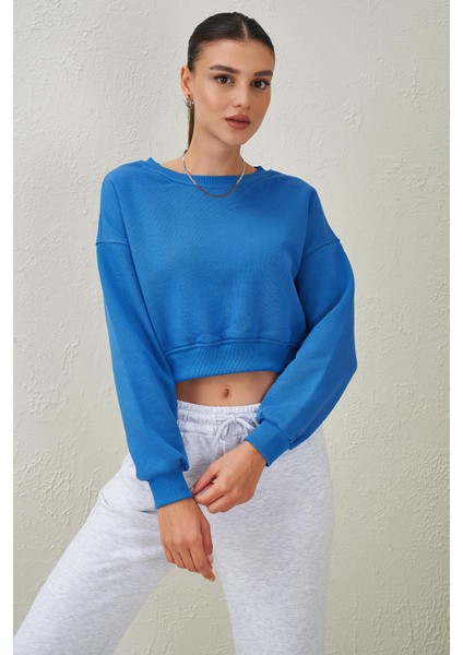 Tena Moda Kadın Mavi Bisiklet Yaka Üç Iplik Oversize Crop Sweatshirt