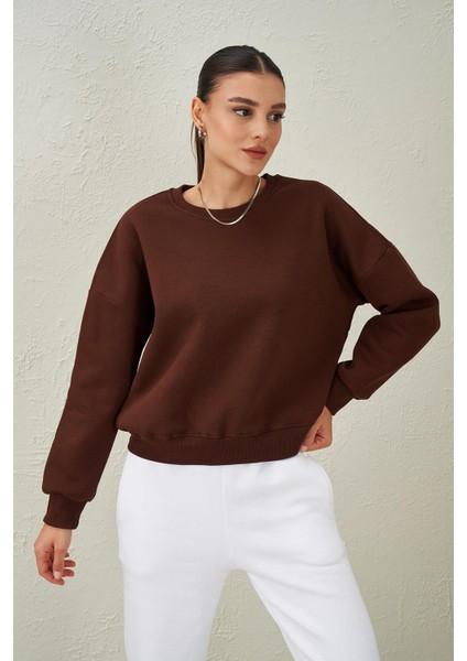 Tena Moda Kadın Kahve Bisiklet Yaka Üç Iplik Basic Sweatshirt