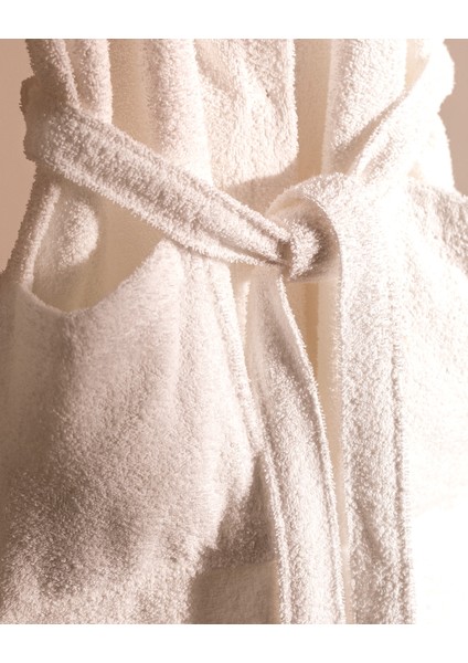 Belda Şalyaka Kadın Bornoz fırsatları