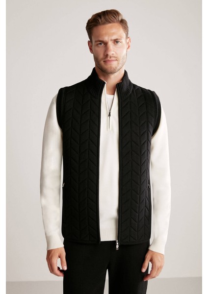 Siyah Activewear Merino Yün Triko Yelek