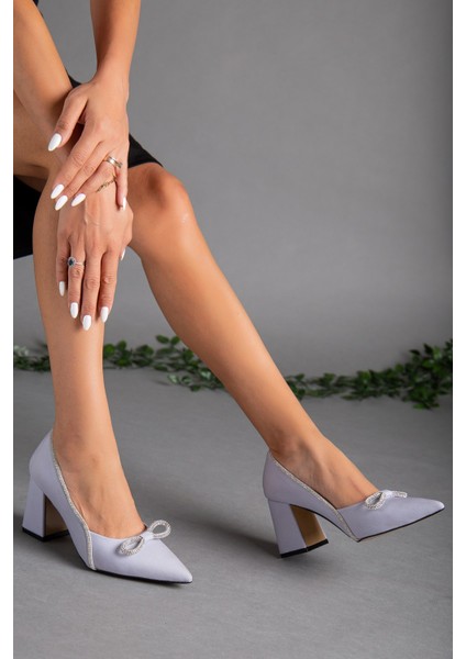 Saten Taşlı Kalın Topuk Gri Kadın Stiletto