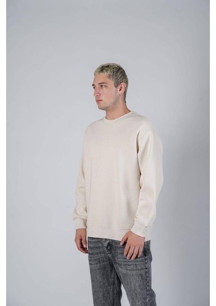 Nefti Basic Oversize Sweatshirt