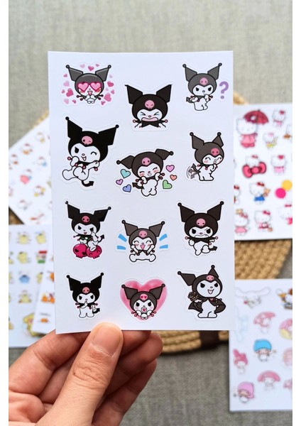 Mona Craftist 133 Adet Sanrio Karakter Sticker Seti Hello Kitty Sticker Kuromi Pompom Purin Gudetama My Melodi