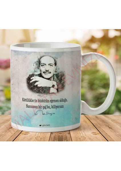 A2617 Cemal Süreya Namussuz Bir Çağ Bu Iki Tarafı Baskılı Kupa Bardak