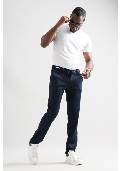 Slimfit Beli Lastikli ve Iplikli Çizgili Pamuklu Kışlık Kumaş Erkek Jogger Pantolon modelleri