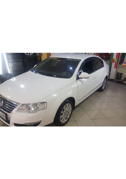 Volkswagen Passat 4'lü Mugen Cam Rüzgarlık Seti fırsatları