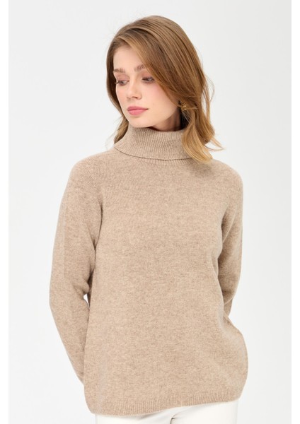 Kadın Tam Balıkçı Yaka Klasik Yün Kazak K.Bej fırsatları
