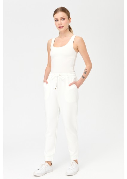 Kadın Paça Arkası Lastikli Cepli Eşofman Pantolon Beyaz fiyatları