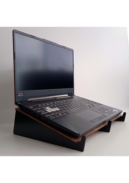 Ahşap Mdf Demonte 15.6 Inç Laptop Standı - Siyah Ayaklı