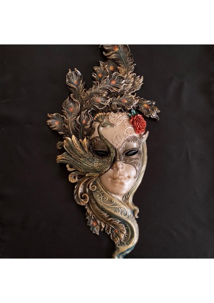Tavus Kuşlu Büyük Mask Duvar Dekoru