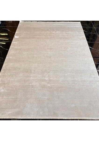 Doku 3750 Vizon Gri Düz Modern Salon Halısı