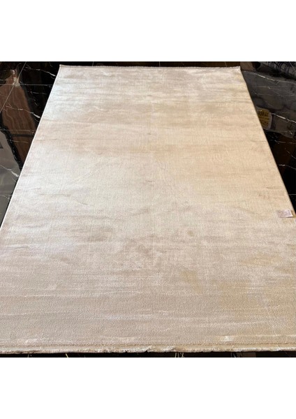 Doku 3750 Vizon Gri Düz Modern Salon Halısı