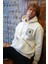 Bej Sırtı Flok Oversize Kapşonlu Sweatshirt 1